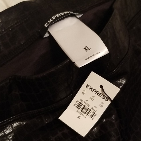 Pants - Picture 2 of 6